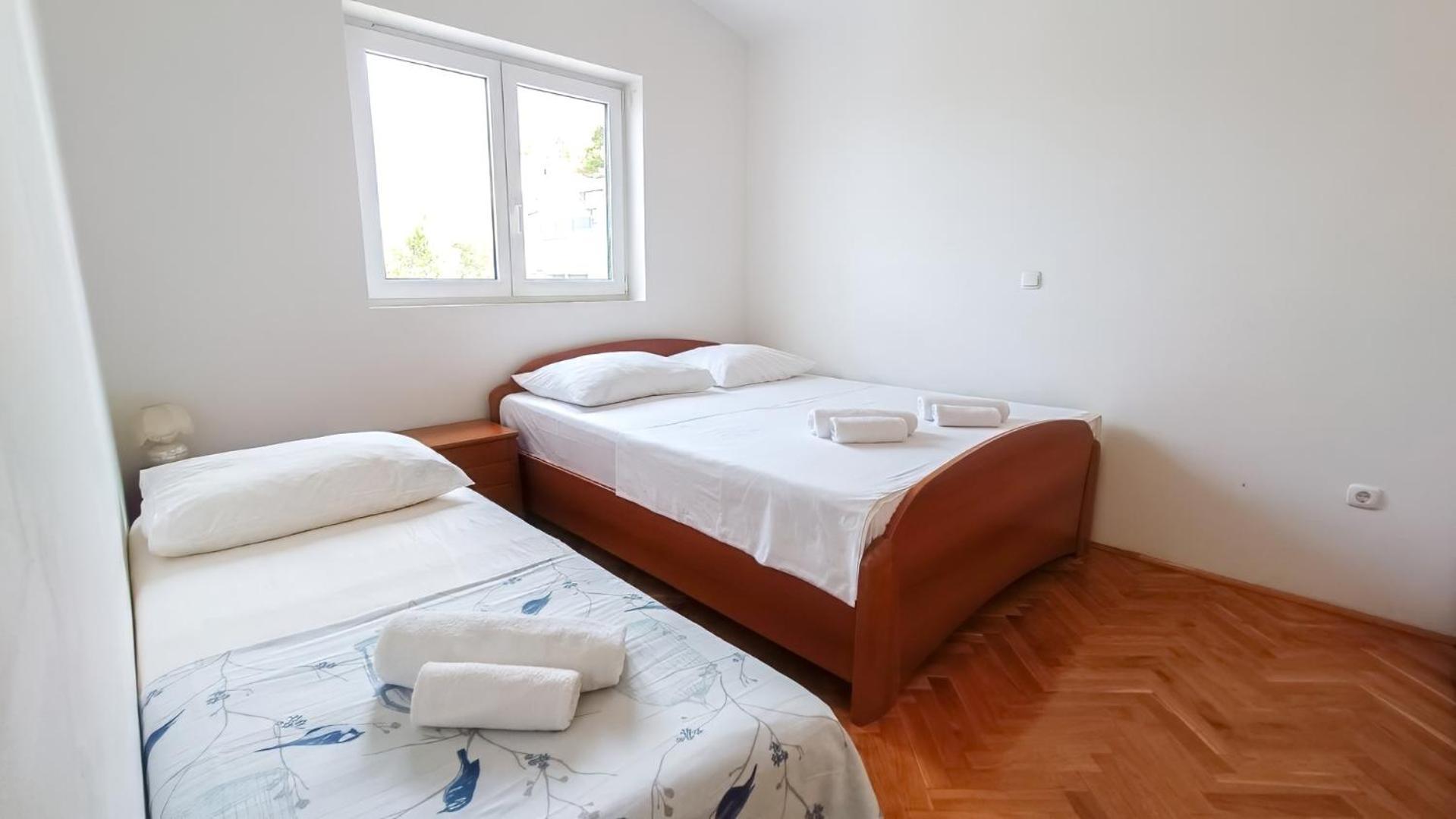 Apartment Huanita Промайна Екстер'єр фото