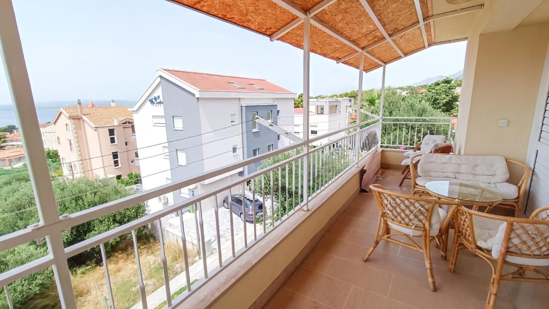 Apartment Huanita Промайна Екстер'єр фото
