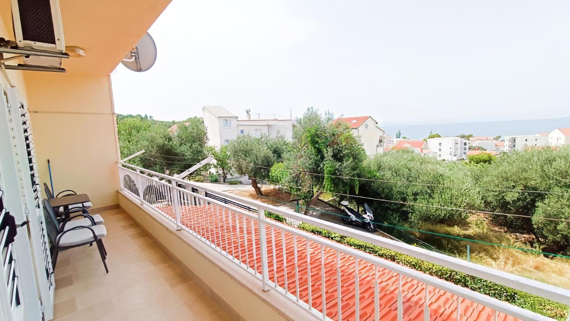 Apartment Huanita Промайна Екстер'єр фото
