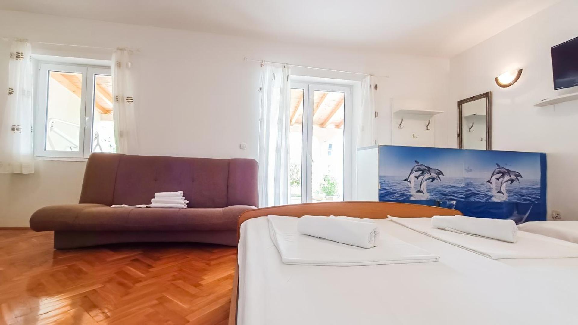Apartment Huanita Промайна Екстер'єр фото
