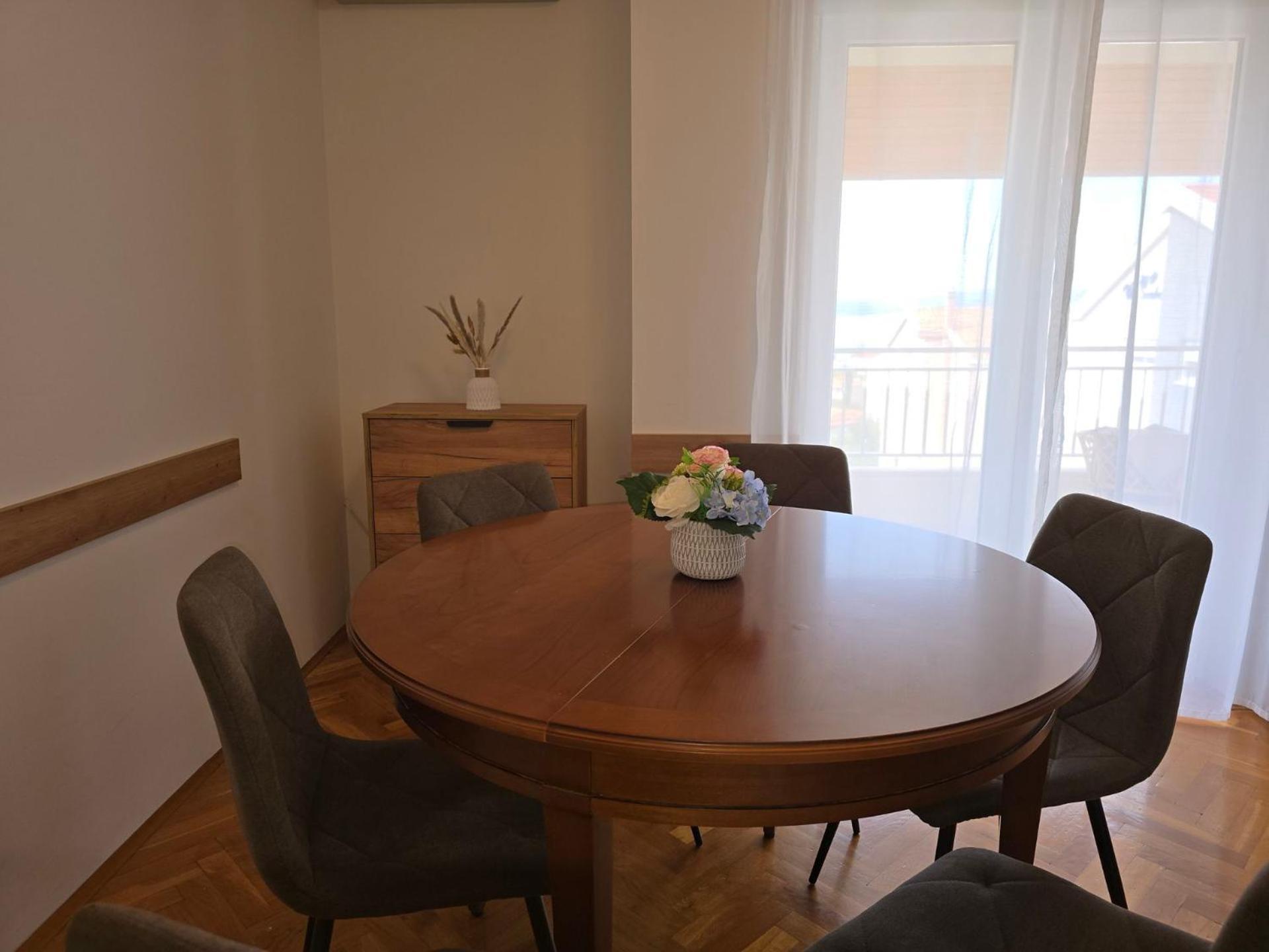 Apartment Huanita Промайна Екстер'єр фото